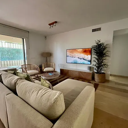 Apartment Bliss *